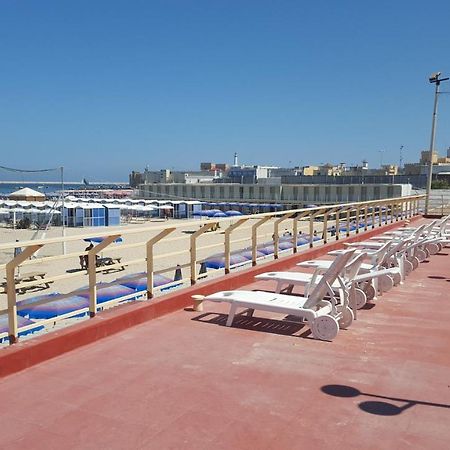 Hotel Mare Pineta บารี ภายนอก รูปภาพ